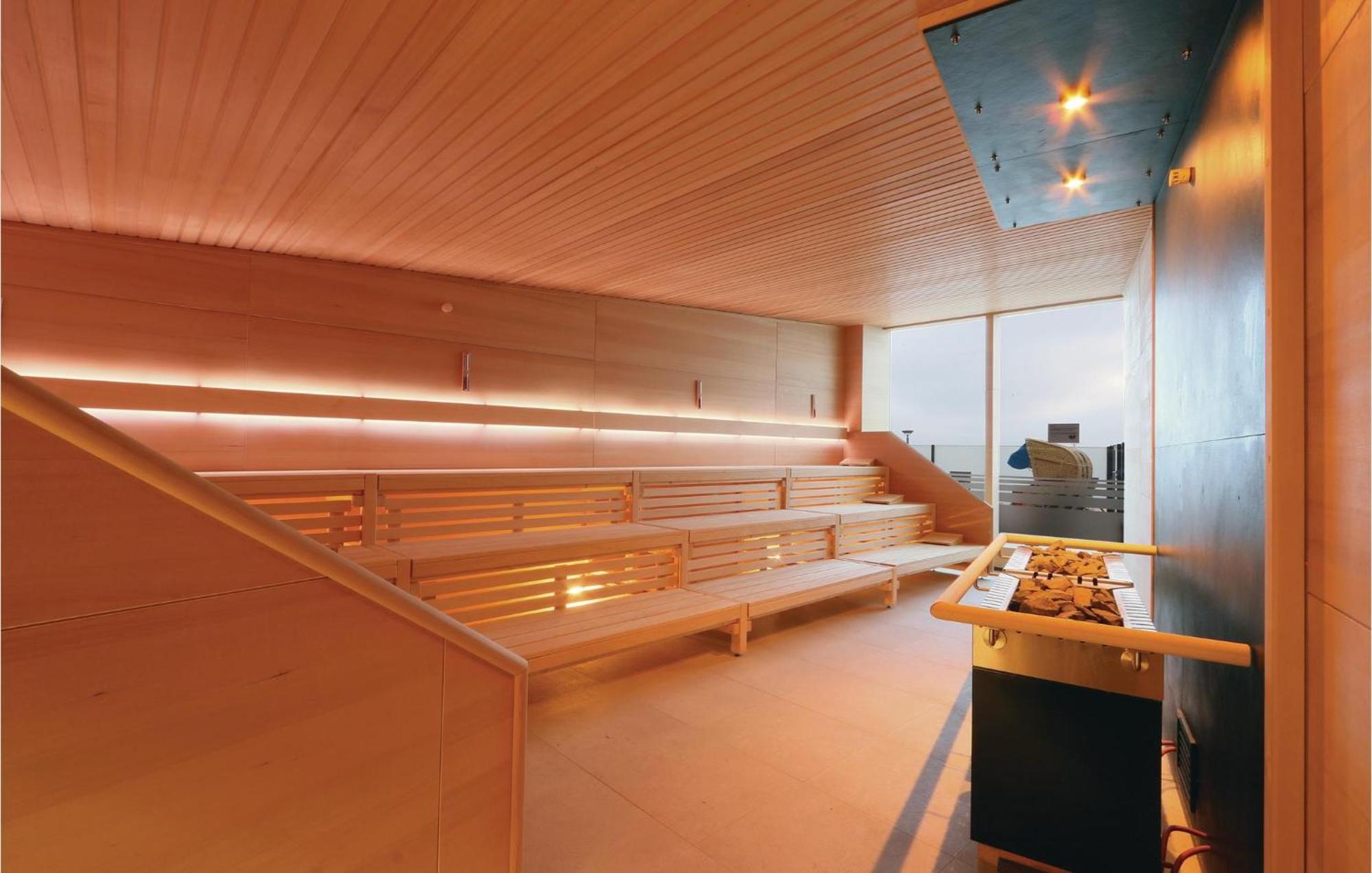 Lovely Apartment In Luebeck Travemuende With Sauna Exterior foto